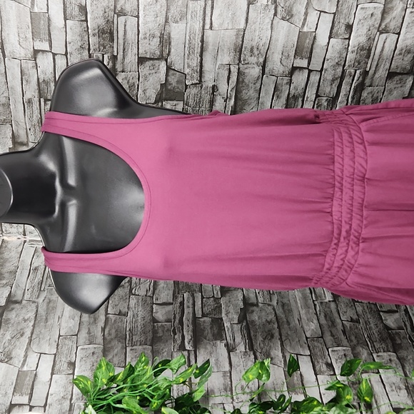 Nike Dri-FIT Plum Sleeveless Training Jumpsuit - Picture 5 of 12